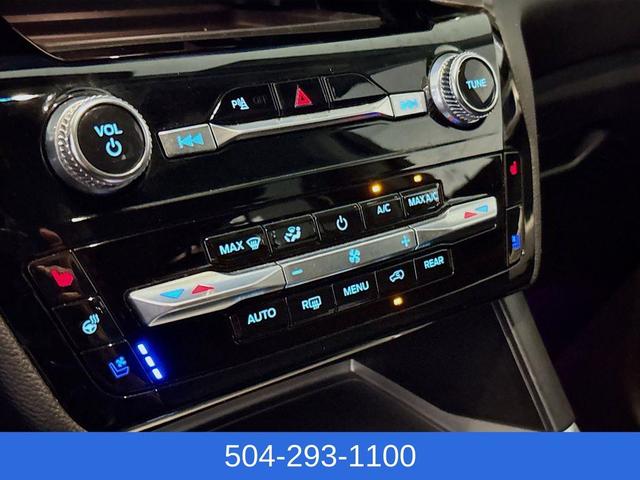 Photo of 2024 Oxford White Ford Explorer