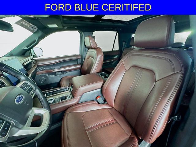 Photo of 2023 Oxford White Ford Expedition Max