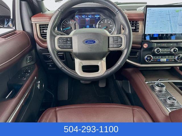 Photo of 2023 Agate Black Metallic Ford Expedition Max