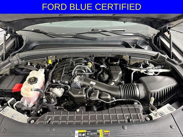 Photo of 2023 Diamond Black Jeep Grand Cherokee L