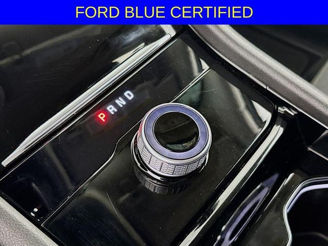 Photo of 2023 Diamond Black Jeep Grand Cherokee L