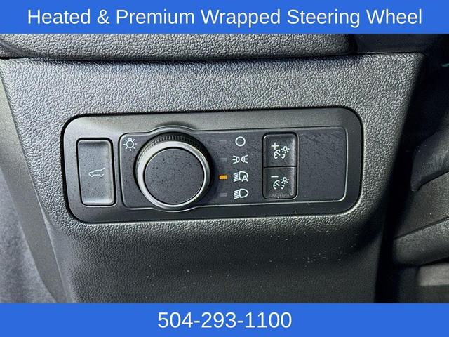 Photo of 2022 Oxford White Ford Escape