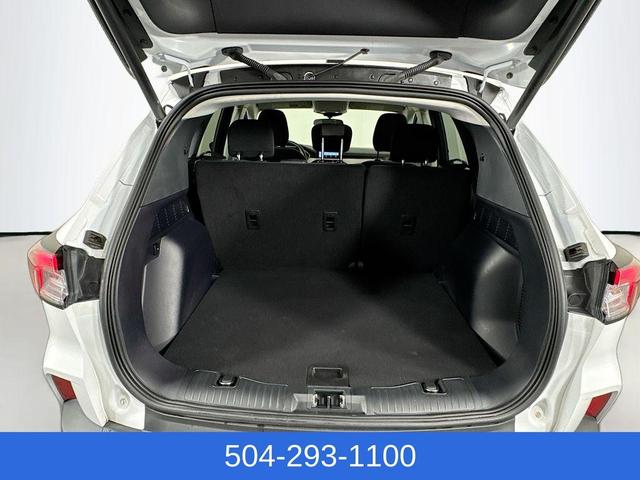 Photo of 2022 Oxford White Ford Escape