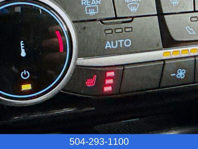 Photo of 2022 Oxford White Ford Escape