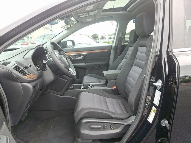 Photo of 2022 Crystal Black Pearl Honda CR-V