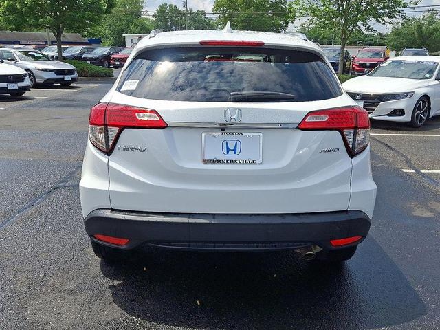 Photo of 2022 Platinum White Pearl Honda HR-V