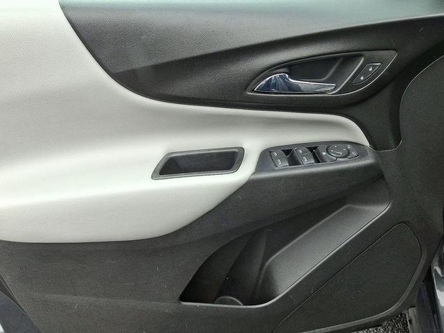 Photo of 2020 Nightfall Gray Metallic Chevrolet Equinox
