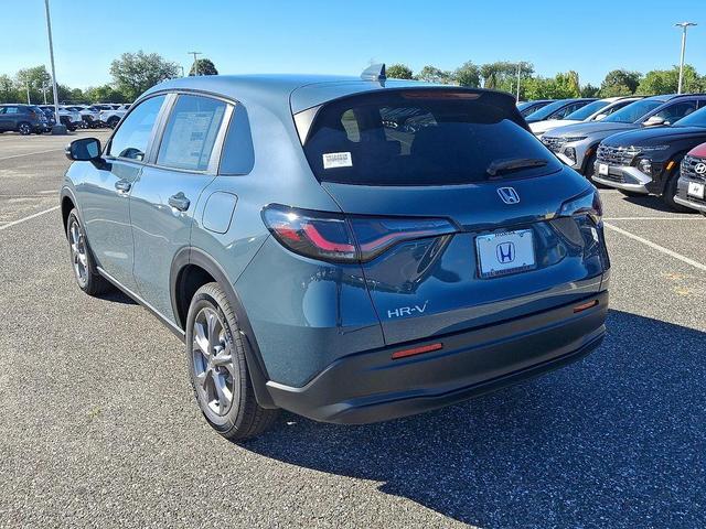 Photo of 2026 Pearl Honda HR-V
