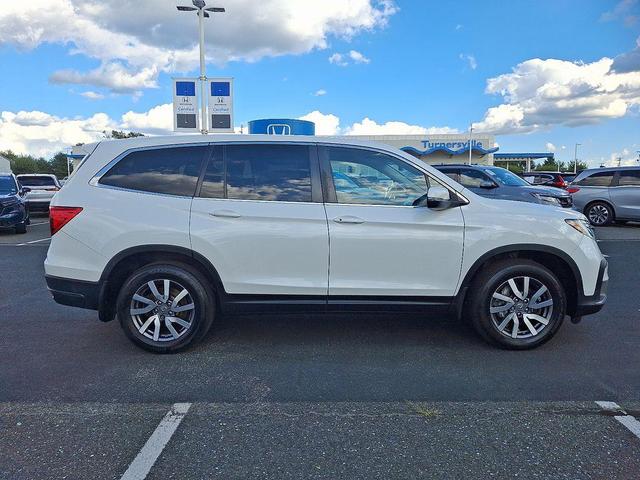 Photo of 2022 Platinum White Pearl Honda Pilot