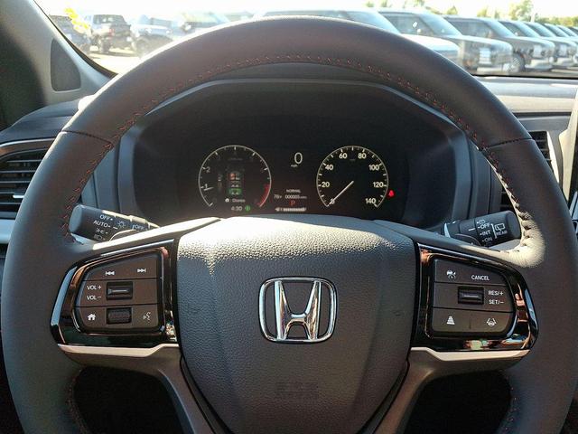 Photo of 2026 Sonic Gray Pearl Honda Odyssey