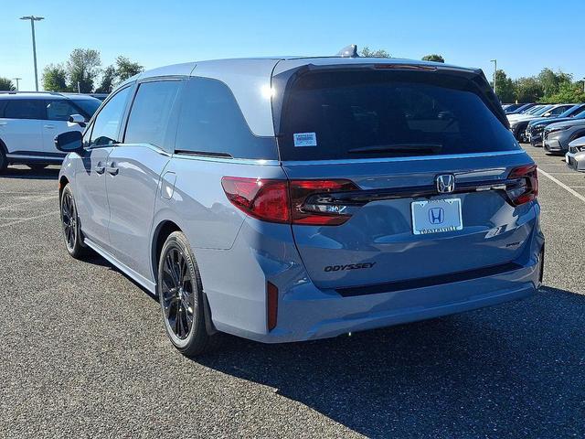 Photo of 2026 Sonic Gray Pearl Honda Odyssey