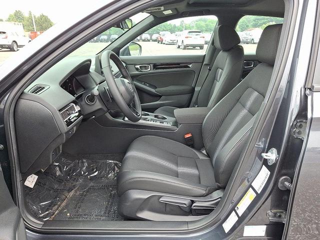 Photo of 2026 Gold Honda Civic Hybrid