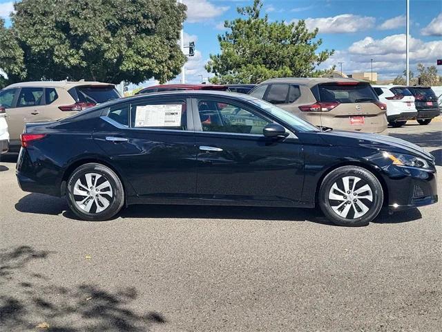 Photo of 2025 Super Black Nissan Altima