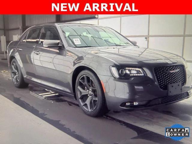 2021 Chrysler 300