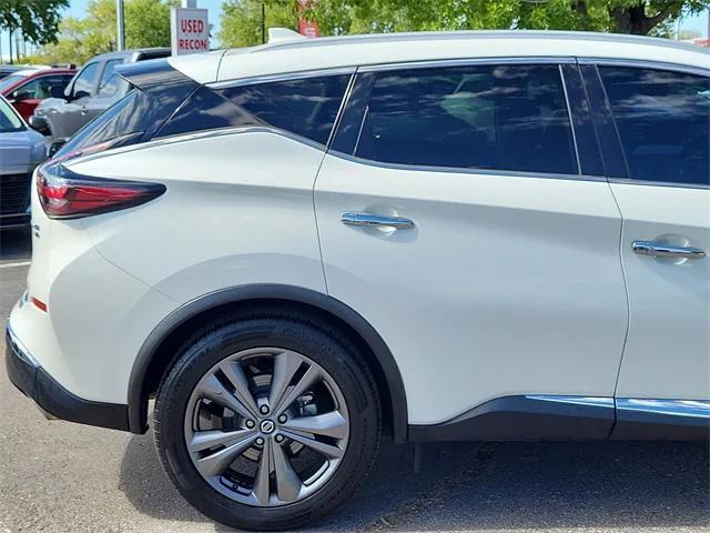 Photo of 2020 Pearl White Tricoat Nissan Murano