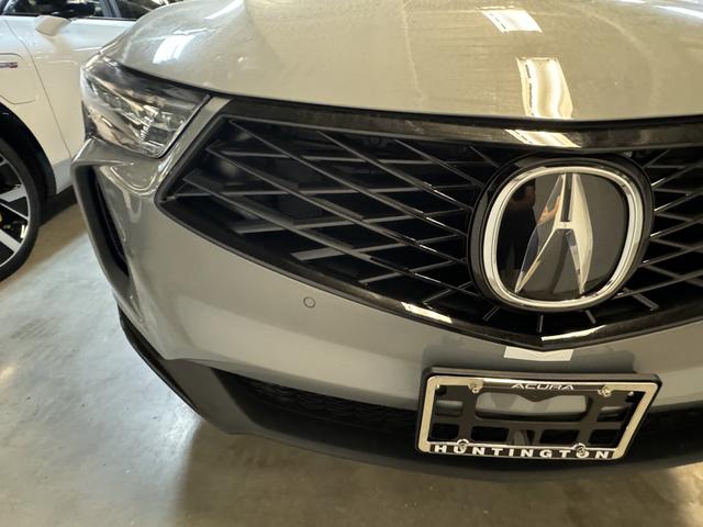 Photo of 2025 Urban Gray Pearl Acura RDX