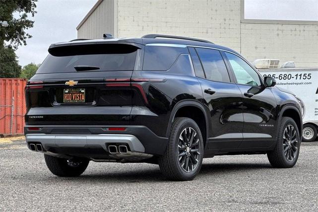 Photo of 2025 Mosaic Black Metallic Chevrolet Traverse