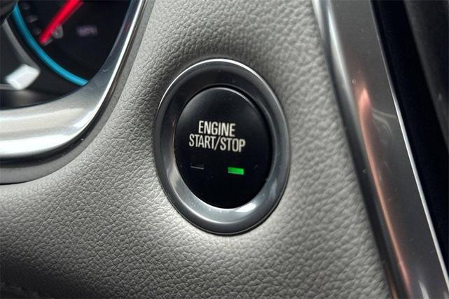 Photo of 2020 Midnight Blue Metallic Chevrolet Traverse