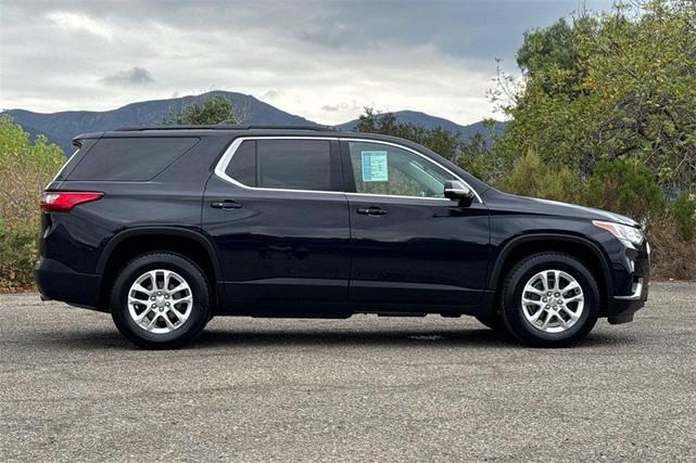 Photo of 2020 Midnight Blue Metallic Chevrolet Traverse