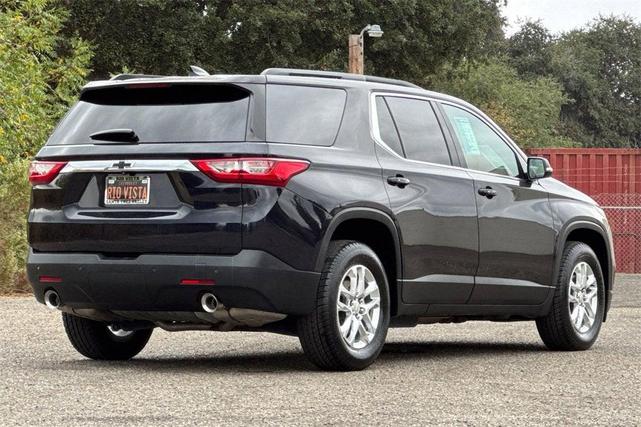 Photo of 2020 Midnight Blue Metallic Chevrolet Traverse