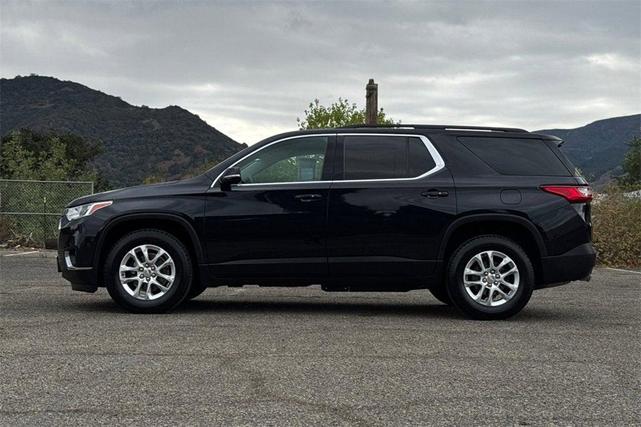 Photo of 2020 Midnight Blue Metallic Chevrolet Traverse