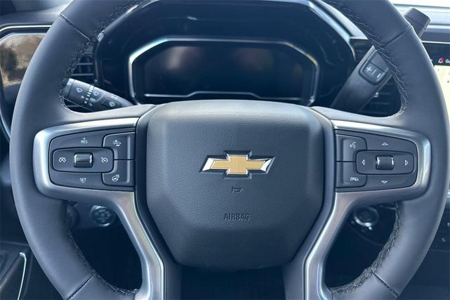 Photo of 2025 Summit White Chevrolet Silverado 2500