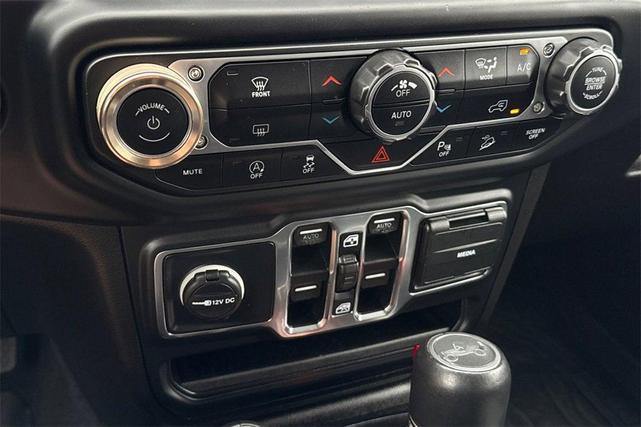 Photo of 2019 Sting-Gray Clearcoat Jeep Wrangler Unlimited