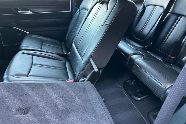 Photo of 2023 Bright White Clearcoat Jeep Wagoneer
