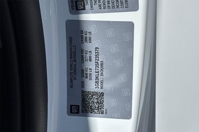 Photo of 2025 Summit White Chevrolet Silverado 2500