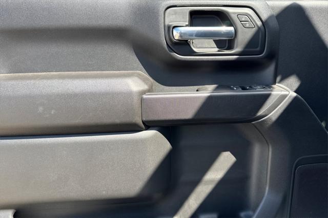 Photo of 2025 Summit White Chevrolet Silverado 2500