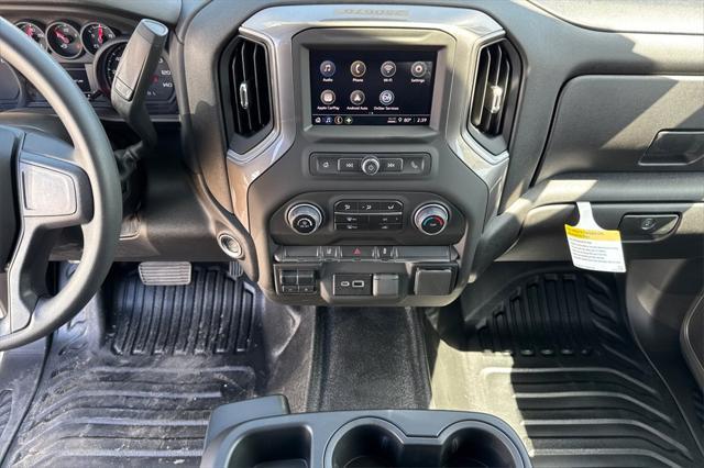 Photo of 2025 Summit White Chevrolet Silverado 2500