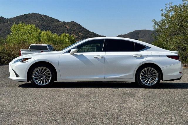 Photo of 2022  Lexus ES 350