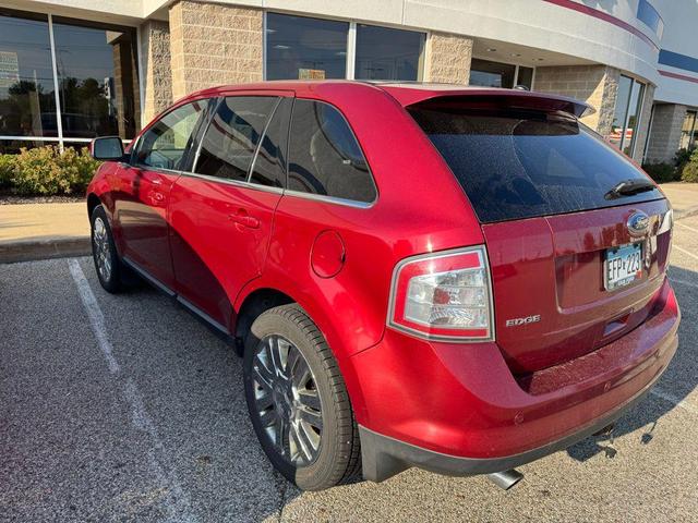 Photo of 2008 Redfire Metallic Ford Edge