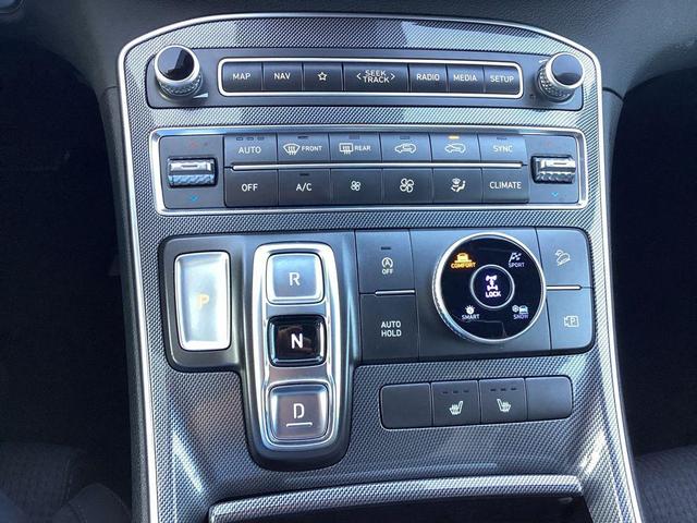 Photo of 2023 Hampton Gray Hyundai SANTA FE