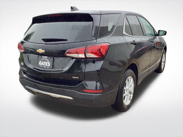 Photo of 2023 Mosaic Black Metallic Chevrolet Equinox