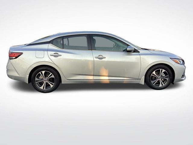 Photo of 2022 Brilliant Silver Metallic Nissan Sentra