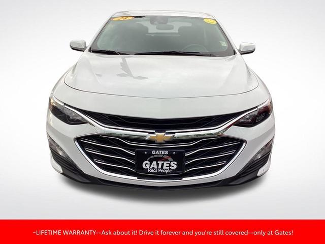 Photo of 2024 Summit White Chevrolet Malibu