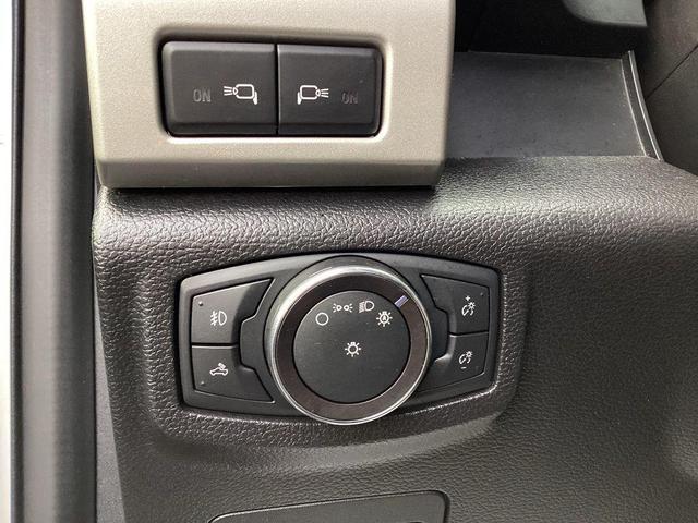 Photo of 2018 White Platinum Ford F-150