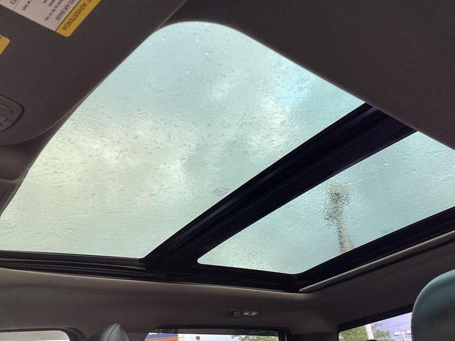 Photo of 2018 White Platinum Ford F-150