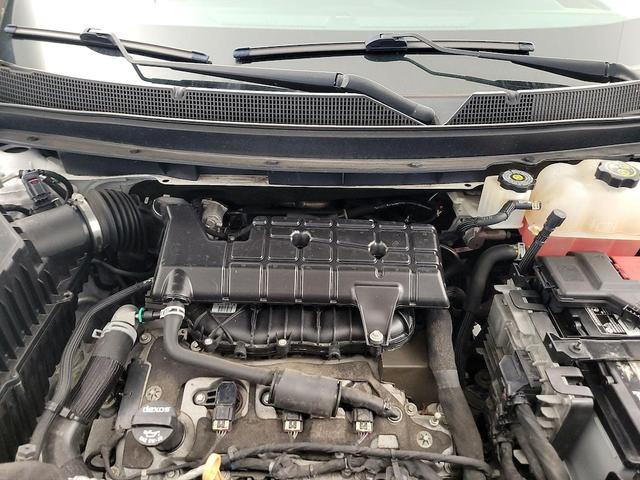 Photo of 2019 White Chevrolet Traverse
