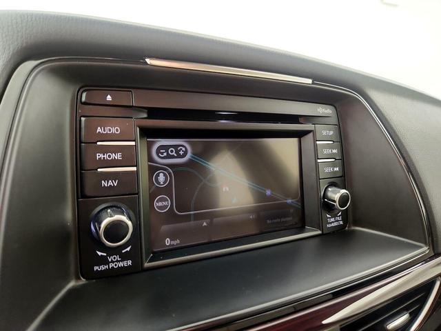 Photo of 2015 White Mazda Mazda6