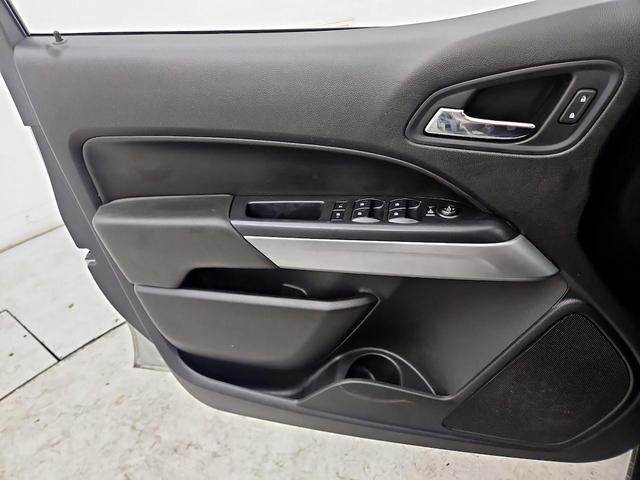 Photo of 2018 Silver Chevrolet Colorado
