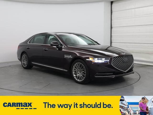 2021 Genesis G90