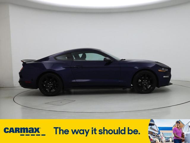 Photo of 2018 Blue Ford Mustang