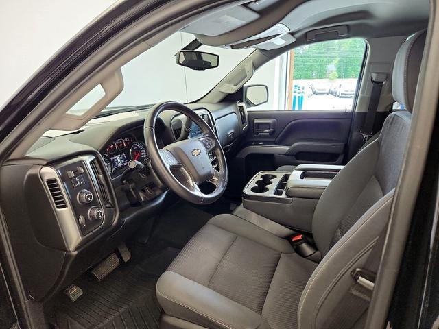 Photo of 2018 Black Chevrolet Silverado 1500