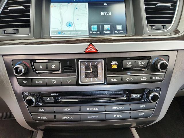 Photo of 2018 Black Genesis G80