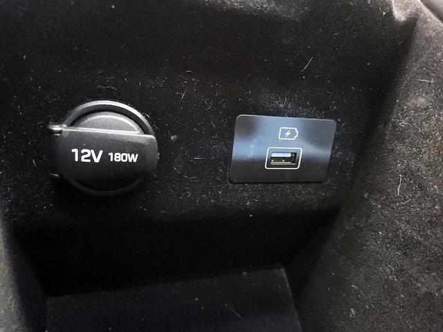 Photo of 2018 Black Genesis G80
