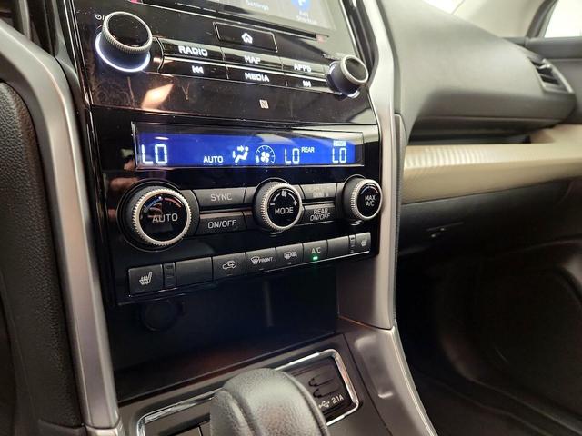 Photo of 2021 Silver Subaru Ascent