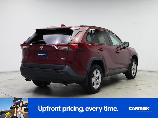 Photo of 2019 Burgundy Toyota RAV4