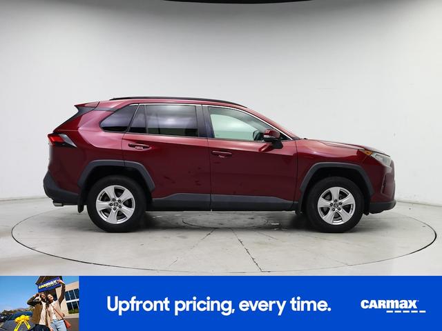 Photo of 2019 Burgundy Toyota RAV4